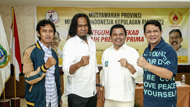Yudiarta Rustam jadi Ketum Muaythai Kepri