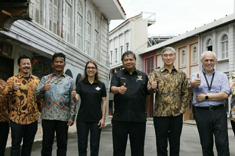 Menko Airlangga Bawa Dubes