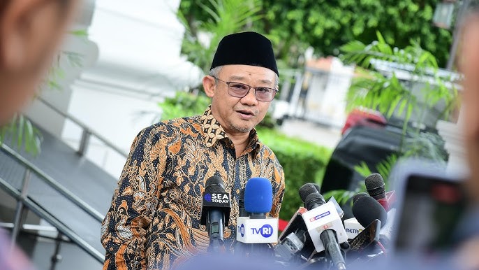 Gaji Guru Naik