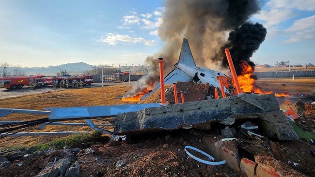 Pesawat Jeju Air Jatuh