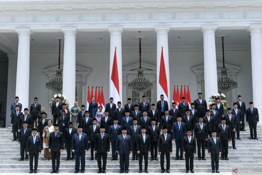 Daftar Menteri