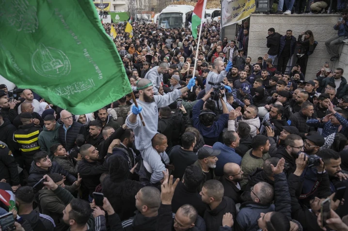 Hamas Bebaskan Tawanan