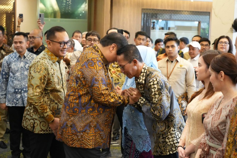 Amsakar Ikut Retret