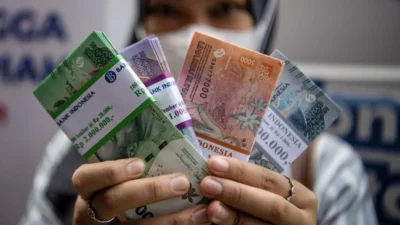 Tukar Uang Baru