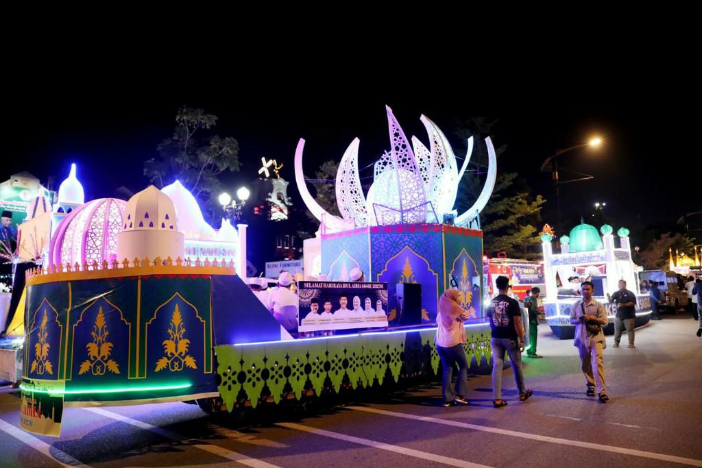 Pawai Takbir Batam