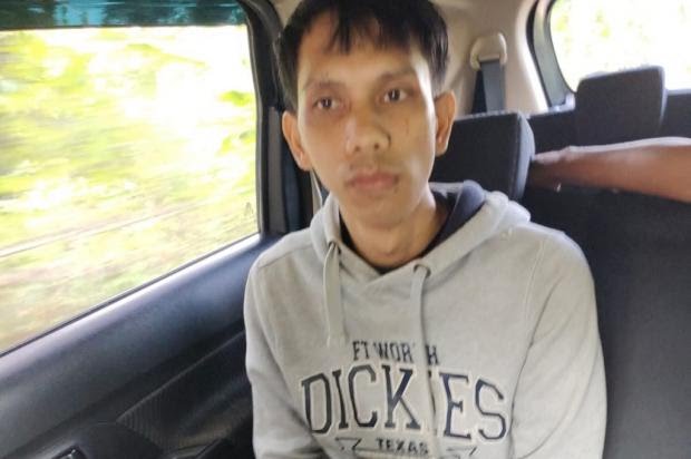 Curi Celana Dalam
