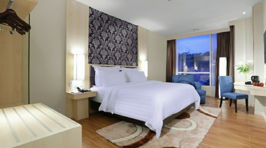Aston Batam BCA